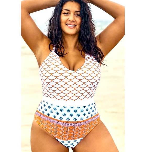 Cupshe Other - NWT Cupshe Fish Scales Plus Size One Piece Swimsuit